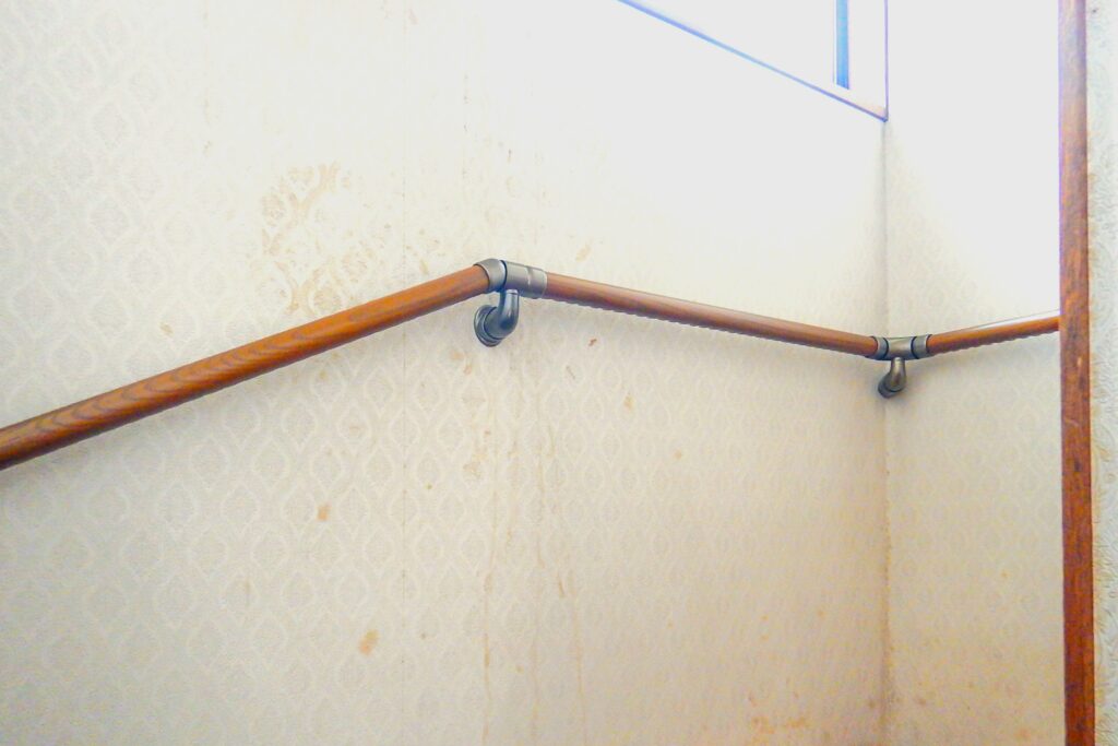 階段室　手すり